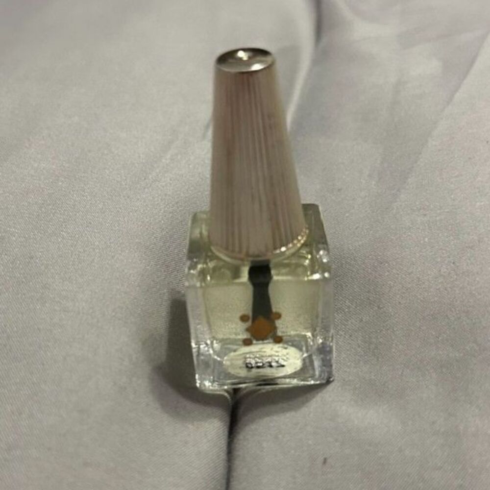Deco Miami Nail Lacquer Cuticle Oil